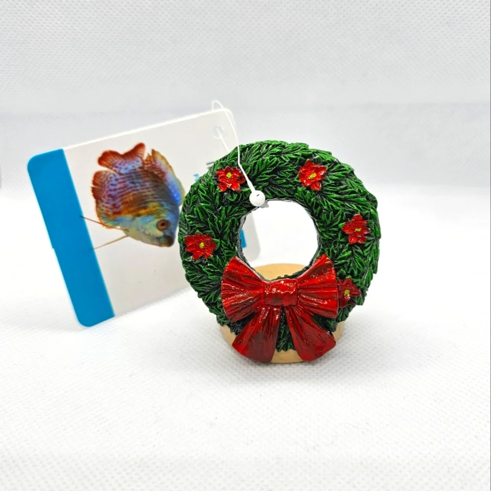 Imagitarium Christmas Wreath Aquarium Decor
